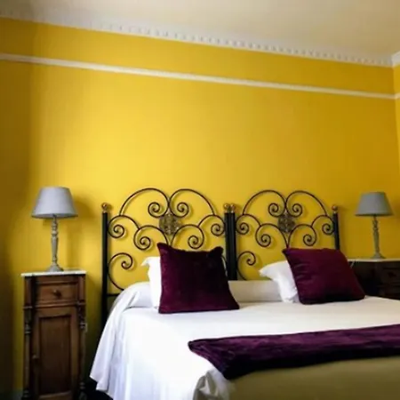 Casa Imperial 4* Seville